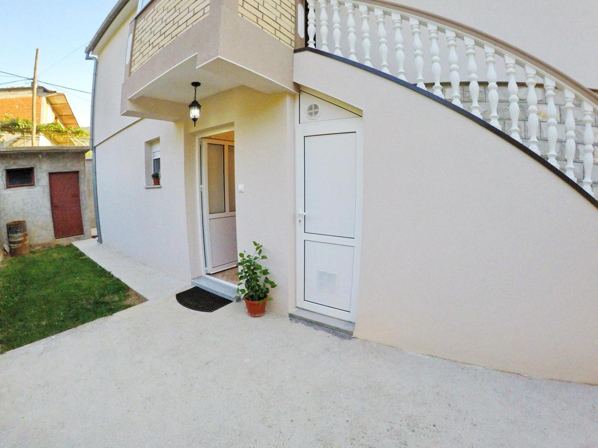 Apartman Spirto Требине Екстериор снимка